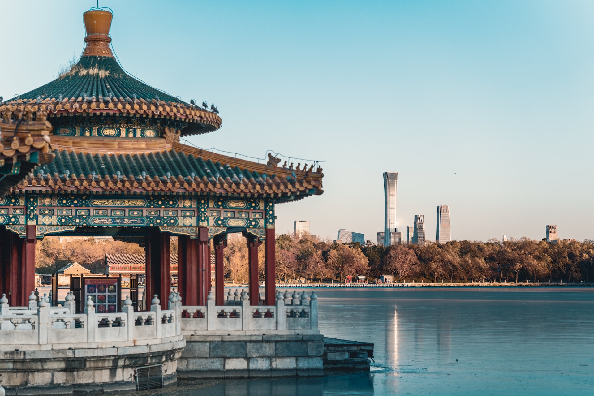 pexels-zhang-kaiyv-14752022